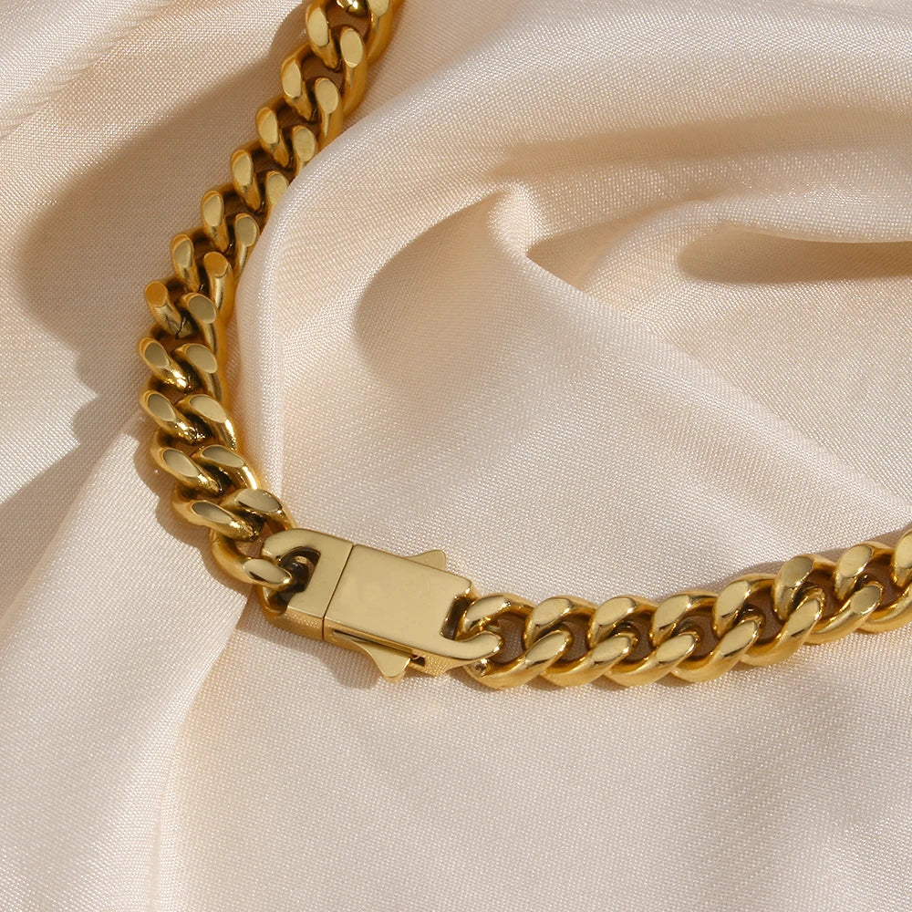 2024 Neue 18 Karat vergoldete Edelstahl-Halskette und Armband für Damen, Titan-Stahl-Halsketten-Schmuck