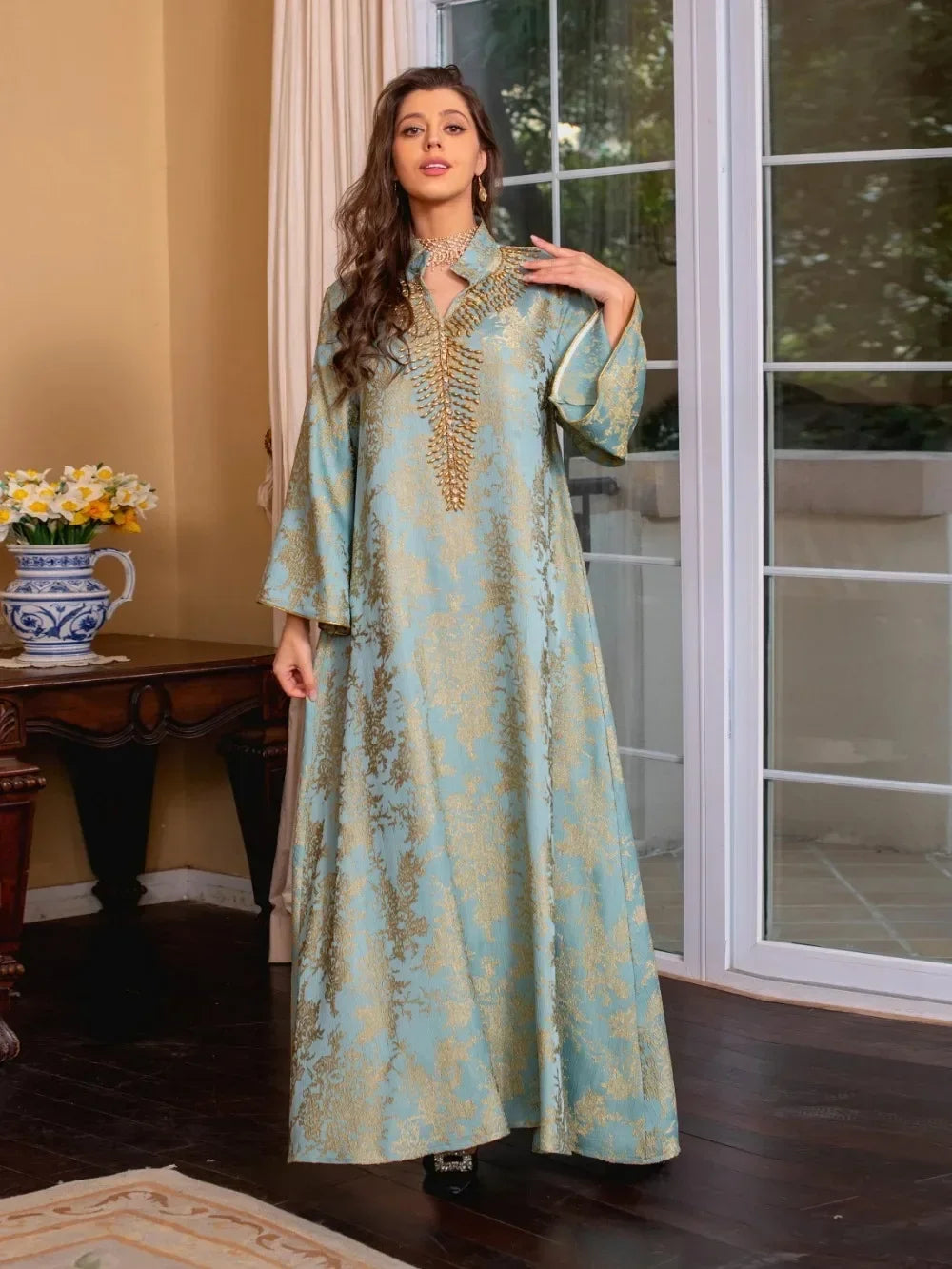 Robe de soirée musulmane pour les femmes avec perles et col montant, robe longue de Eid